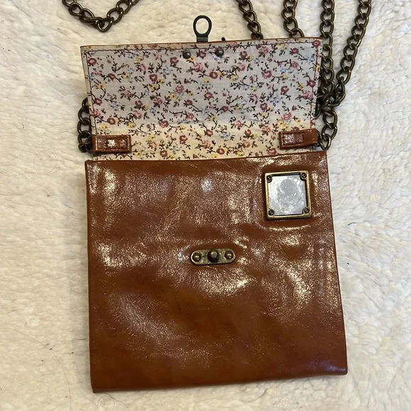 Steve Madden saddle brown cross body slim purse - Picture 3 of 6